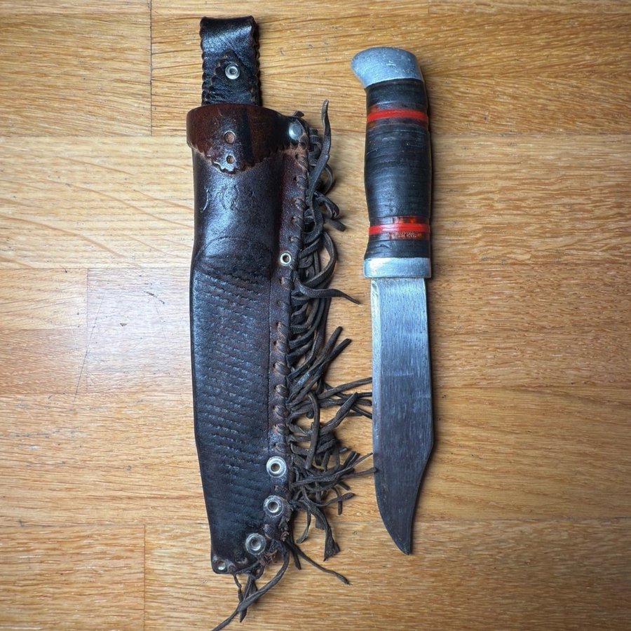 KNIV Med Läderfodral Jaktkniv Fiskekniv Jakt Fiske Knife Leather Skinn Outdoor