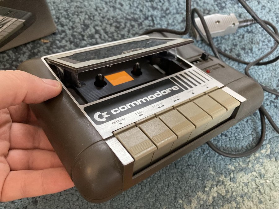 Commodore Datassette 1531 bandspelare med kartong