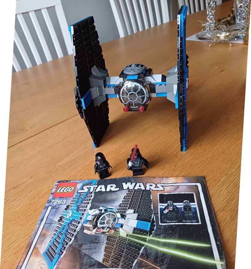 Lego Star Wars 7263 TIE Fighter, från 2005.