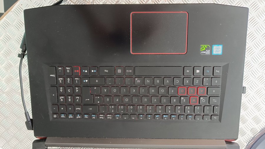 Acer Predator Helios 300