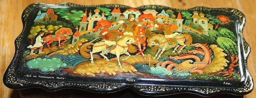 "The art of soviet palekh" N. Sobolevsky + lackask i papier-maché