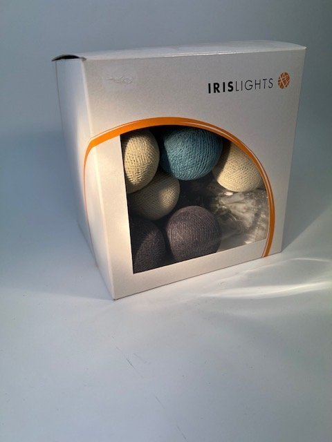 Iris lights. Ljusslinga/ljusbollar med 20 LED-lampor