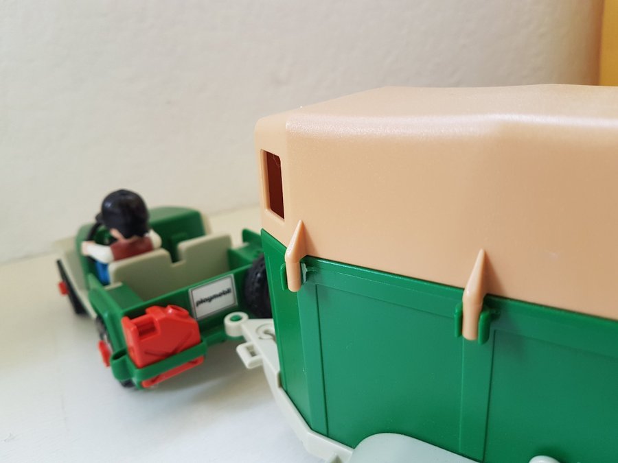 Vintage 1979 PLAYMOBIL Geobra Jeep och Hästvagn