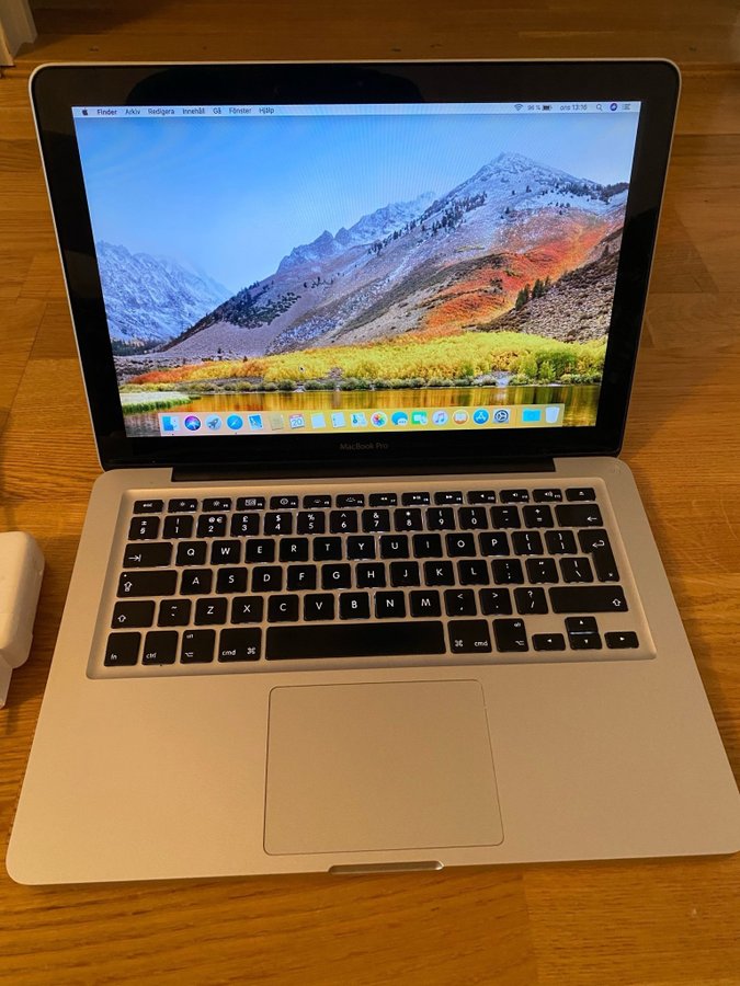 MacBook Pro (13 tum, mitten 2010)