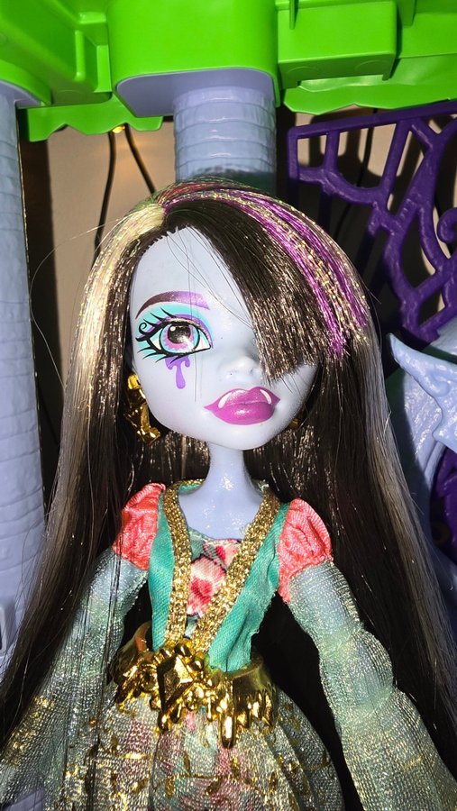 Monster High Abbey Sweet Screams-begagnad