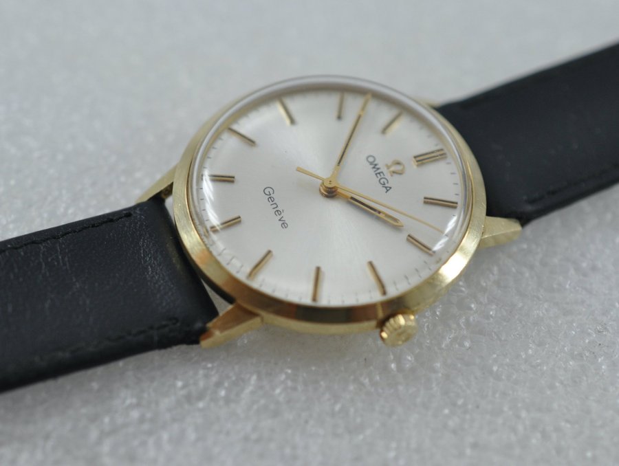 Omega Genève 14k guld