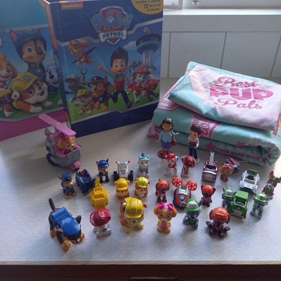 Paw Patrol-set - Sängkläder, figurer och böcker