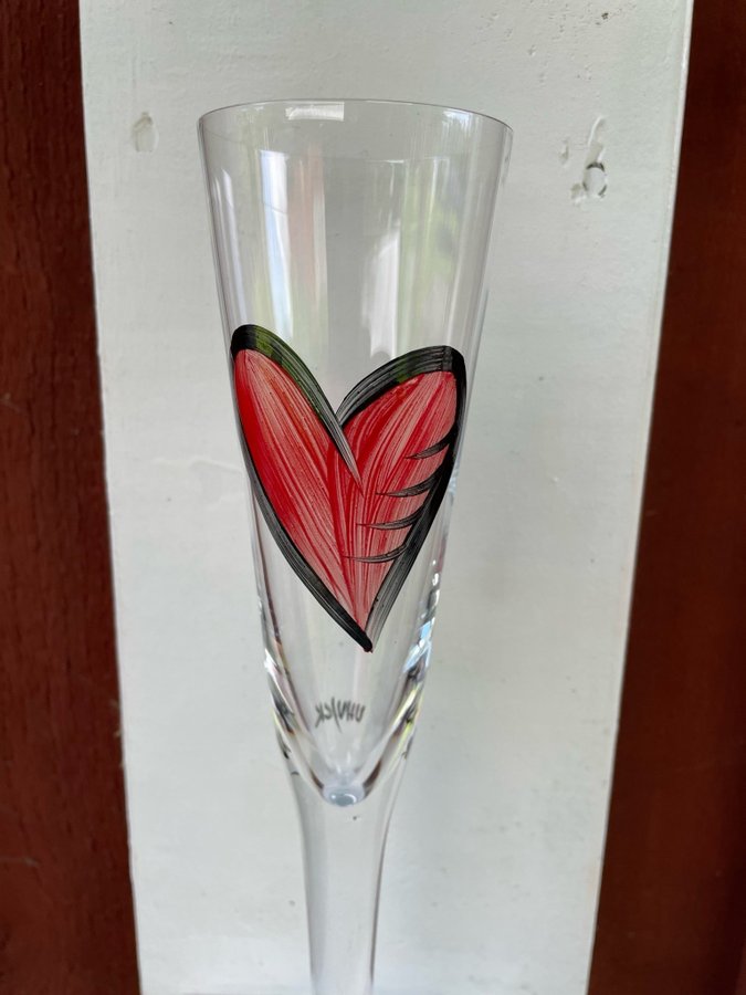 1st champagne glas 25cm Kosta Boda @ Hearts @ Ulrica Hydman Vallien