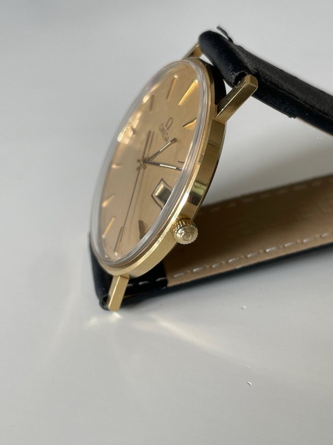 Herrur Omega 18k