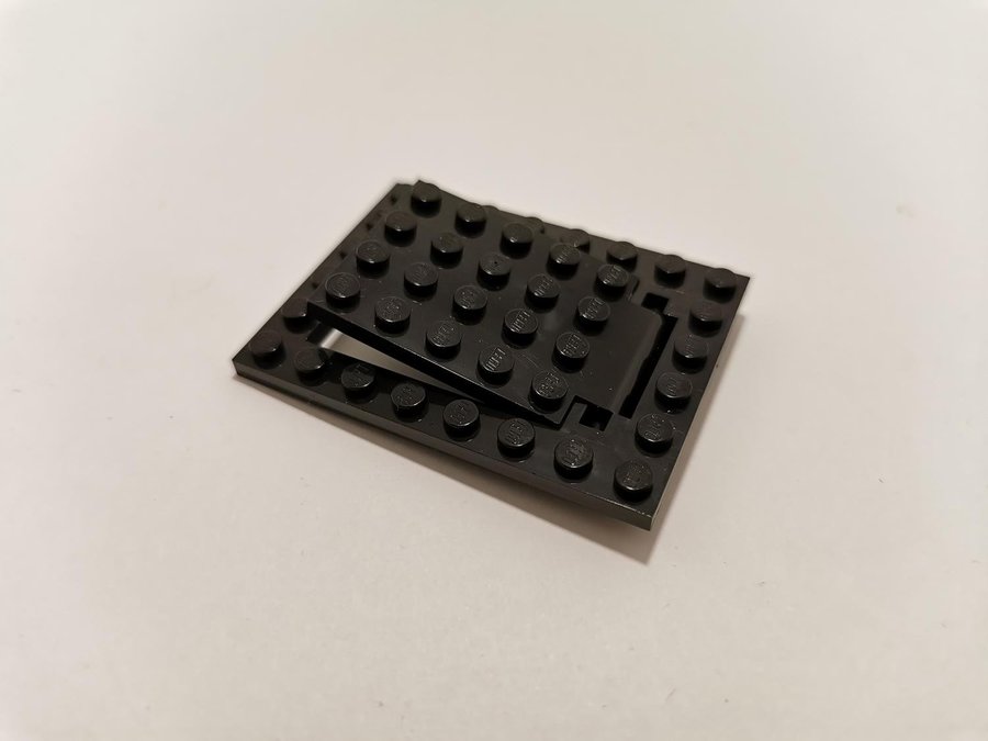 Lego - plate - lucka (äldre modell) - 6x8 - part 30041 / 42 - svart