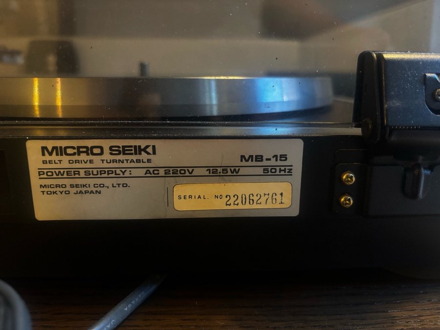 Micro Seiki MB-15 Skivspelare