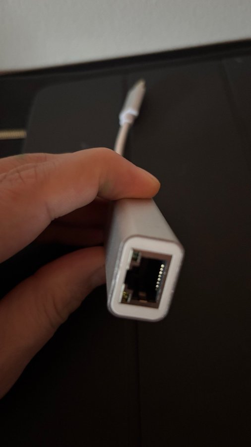 USB-C till Ethernet-adapter