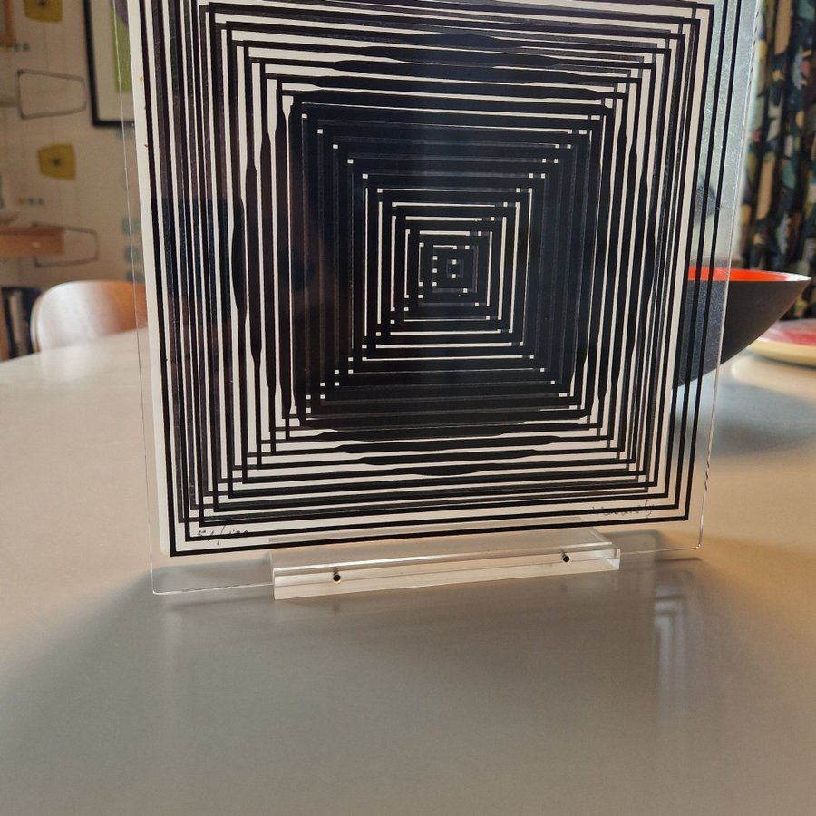 Viktor Vasarely plexiglas skulptur