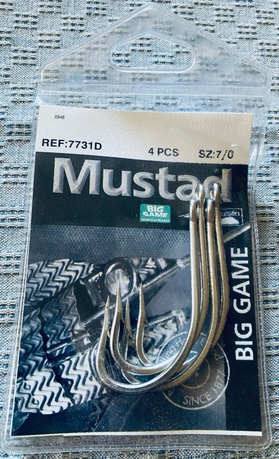 OBS MUSTAD 7/0. REF:7731D . 4 kvalitetskrokar i sin förpackning !