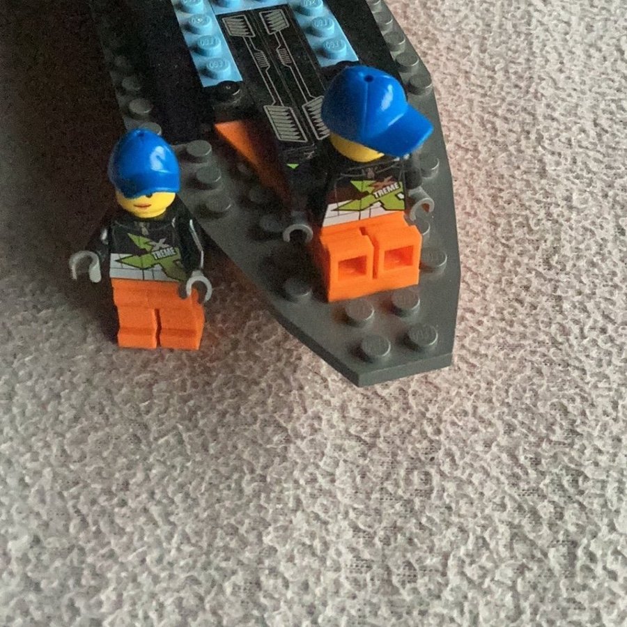 Lego Speedboat