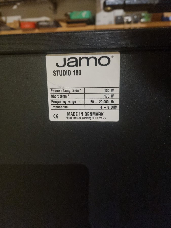 Jamo Studio 180 Högtalare