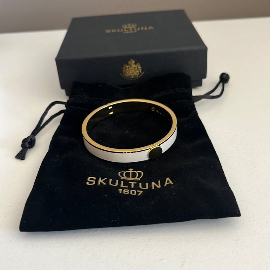 Skultuna Plain Bangle armband