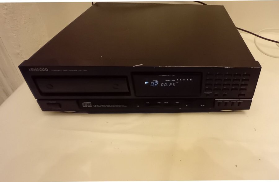 Kenwood DP-730 CD-spelare