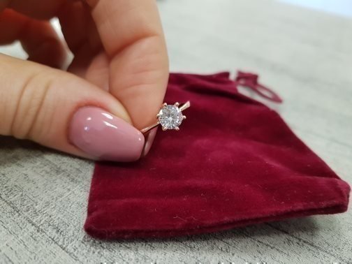 18 K Rosa Guld Fylld Ring med vitt Safir ädelsten Storlk 165