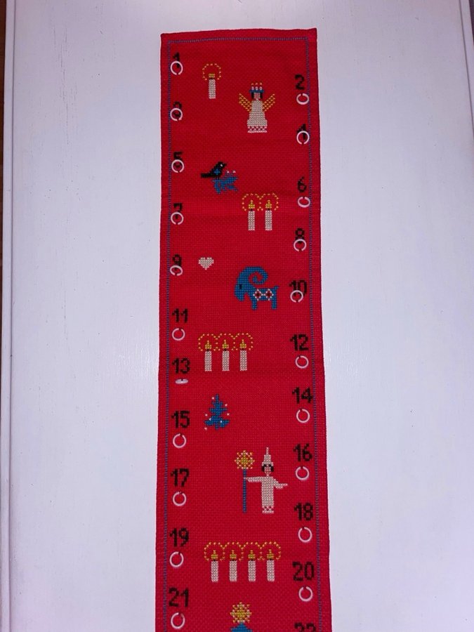 RETRO 60-TAL VINTAGE ADVENTSKALENDER HANDBRODERAD JULKALENDER KALENDER JUL