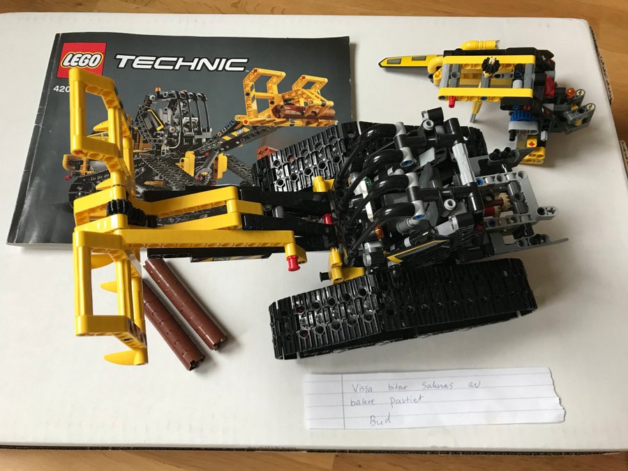 Lego Technic 42094 - Skogsmaskin - Ej komplett