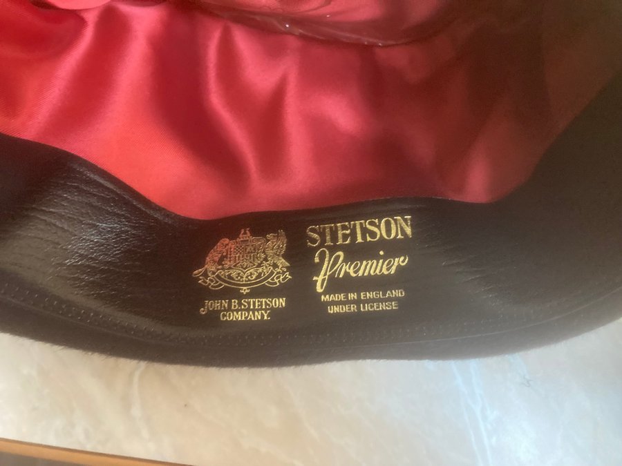 Svart Stetsonhatt