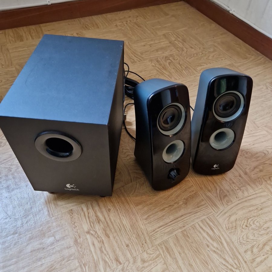 Logitech Speaker System Z323