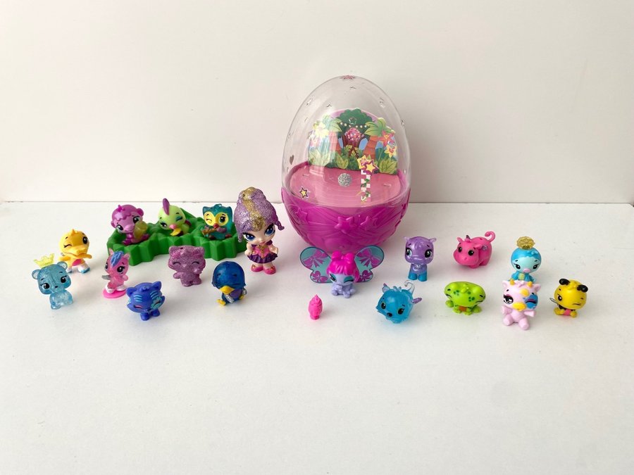 18 Hatchimals figurer, ägg mm.