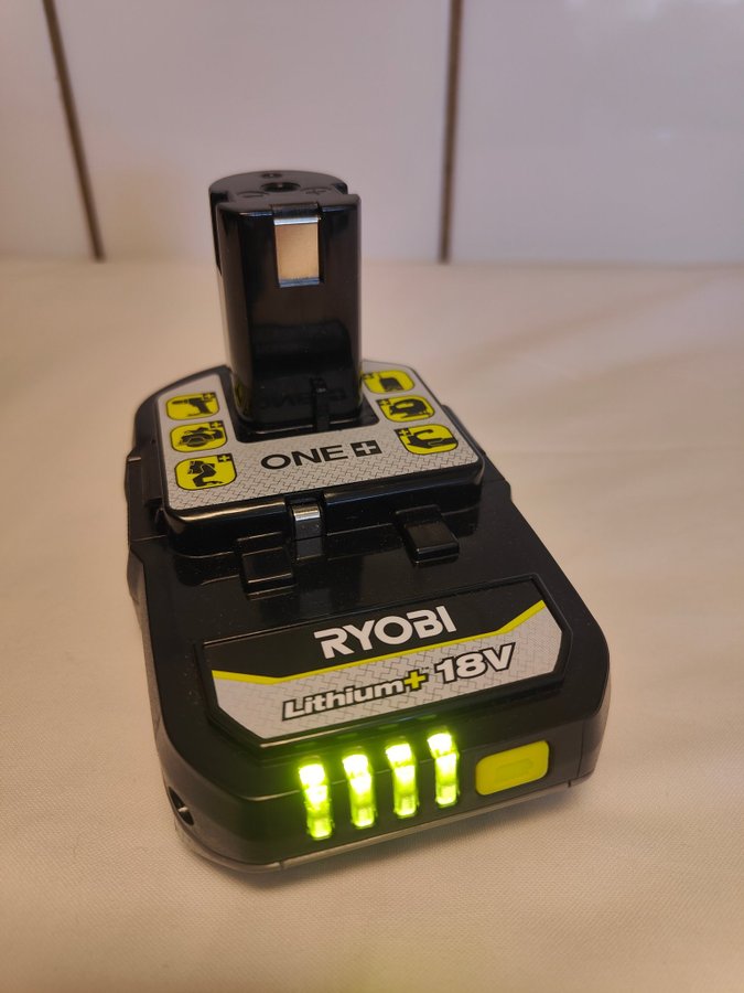 Nytt Ryobi 18V 2.0Ah batteri RB1820C