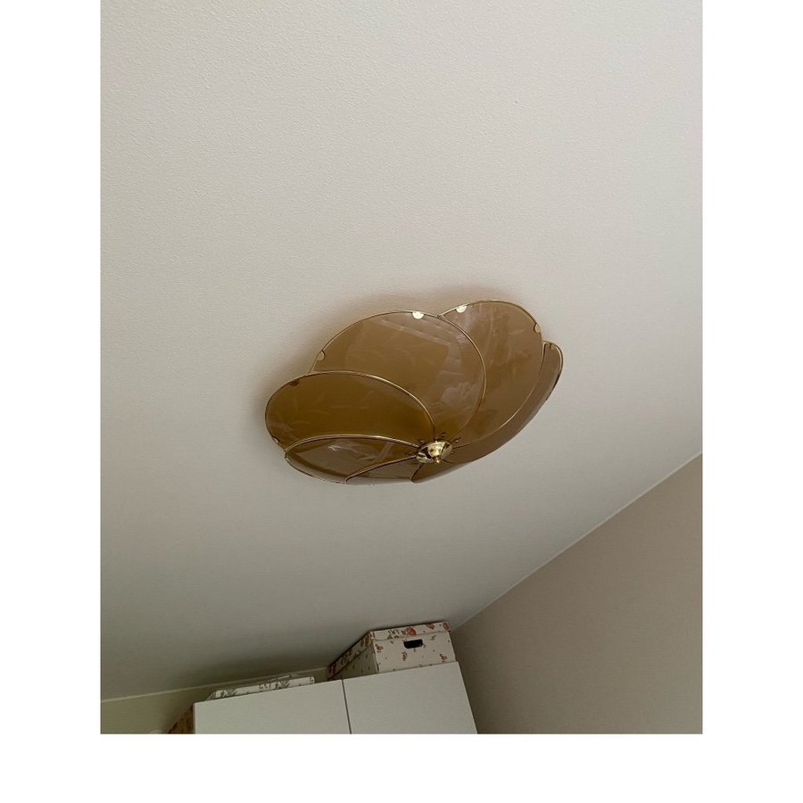 TAKLAMPA PLAFOND i GLAS