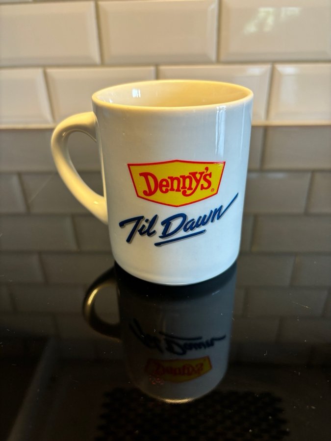 Dennys kaffemugg