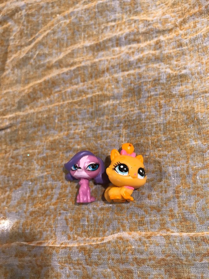 2 st Littlest Pet Shop figurer