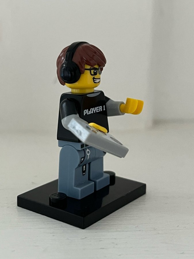 LEGO minifigur Video guy gamer (71007) serie 12. Fint skick.