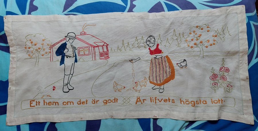 Äldre Broderad Bonad Linne "Ett Hem Om Det Är Godt..."