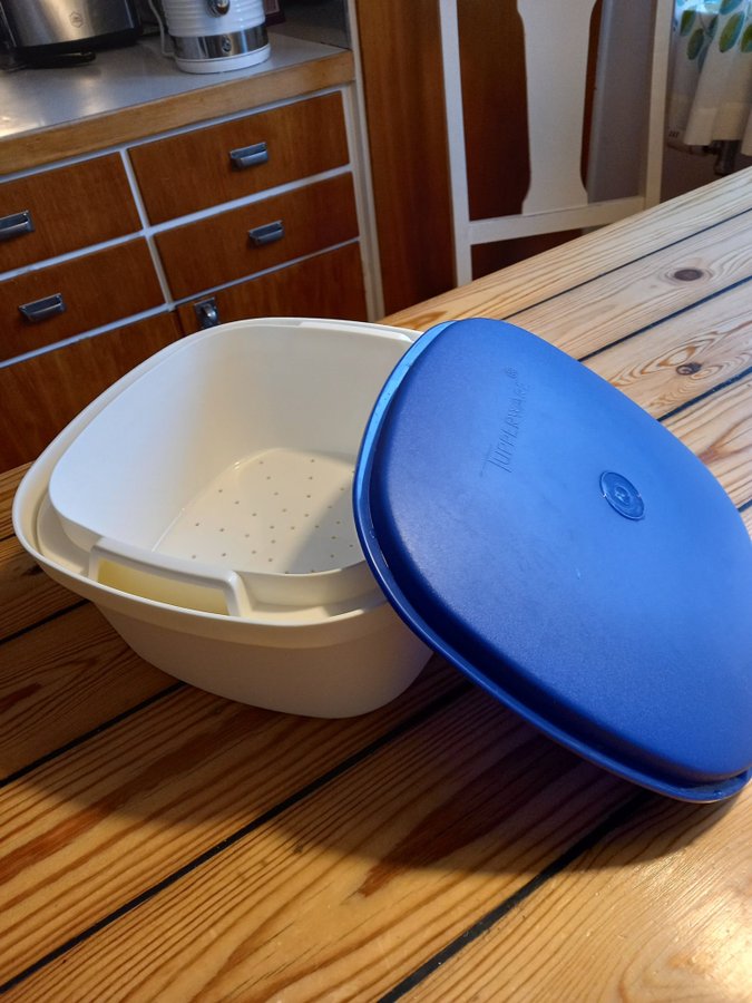 Tupperware Behållare med lock