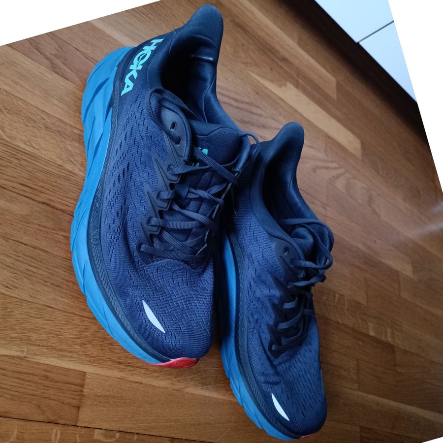 Hoka Clifton 8 Herrskor Storlek 45 1/3 EU Blå