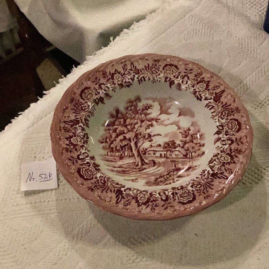 Djup tallrik Cauntry Style Staffordshire England röd dekor