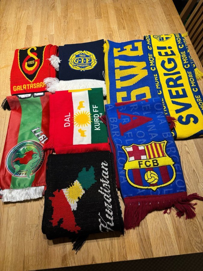 Fotbollsscarfs - Galatasaray, GIF Sundsvall, Kurdistan, FC Barcelona, Sverige