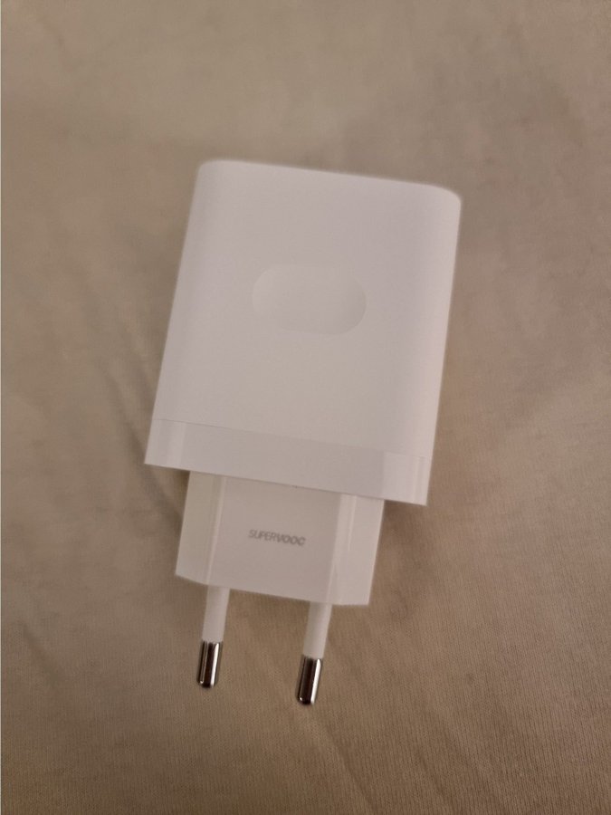 SUPERVOOC laddare power adapter 33W till surfplatta/mobil - HELT NY