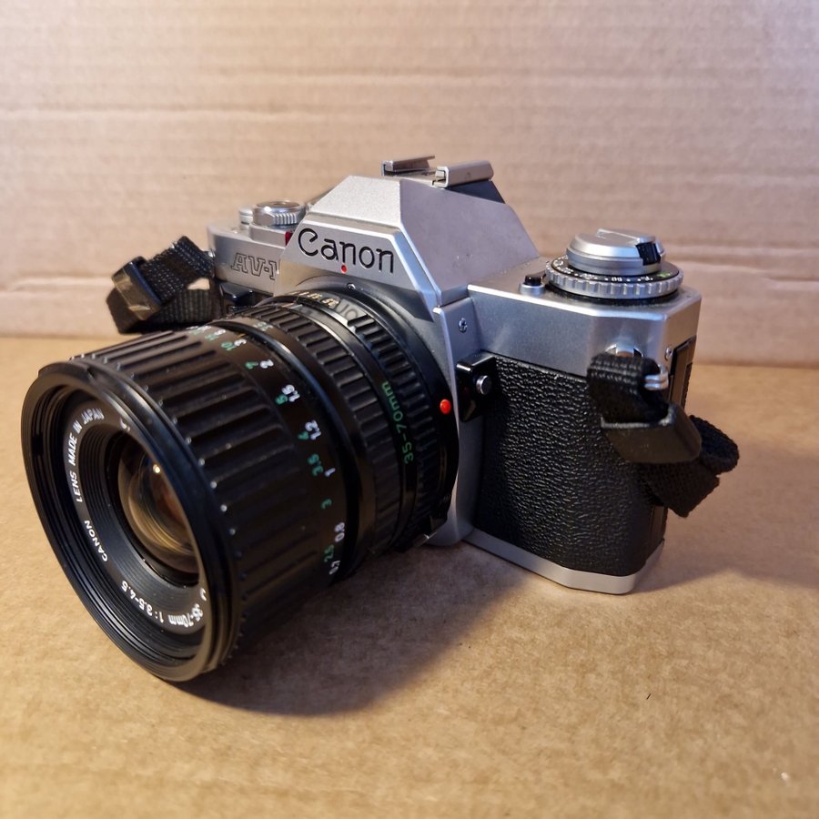 Canon AV-1 + Canon Zoom Lens FD 35-70mm