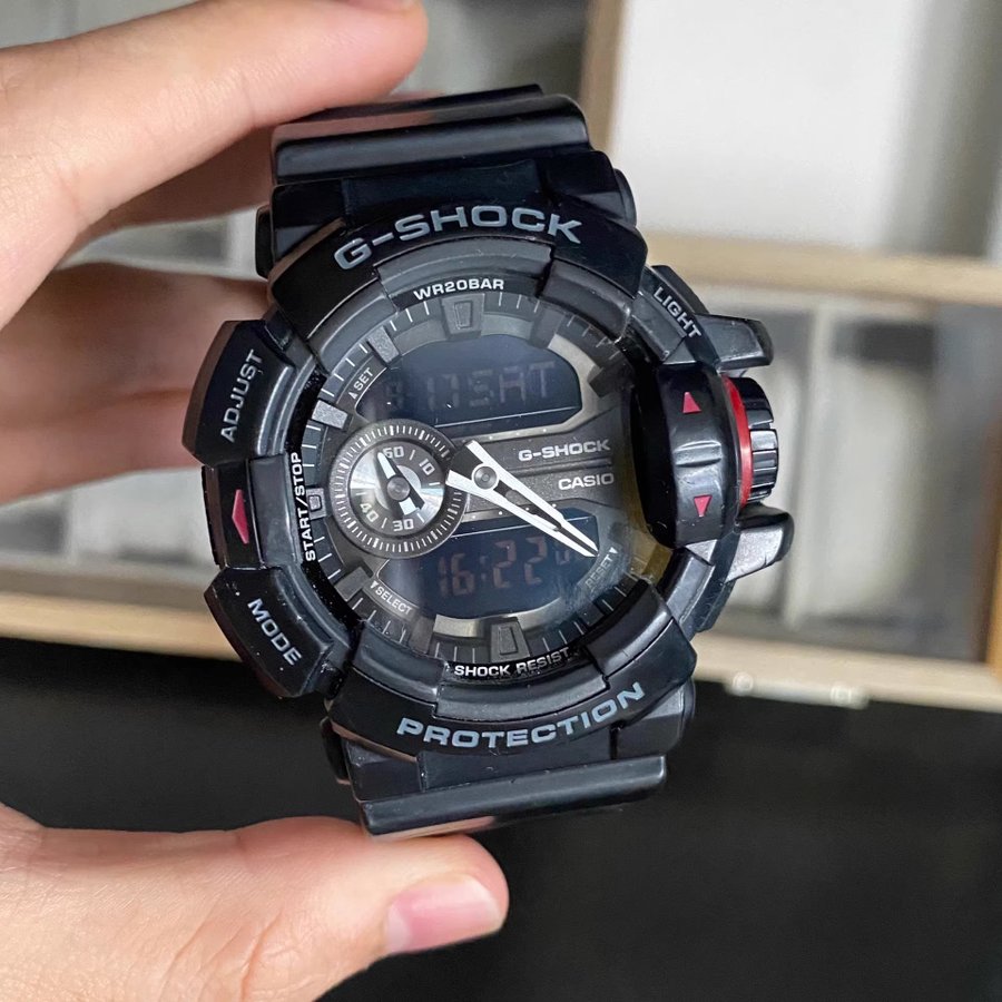 CASIO G-SHOCK ANALOG DIGITAL WATCH GA-400 BLACK