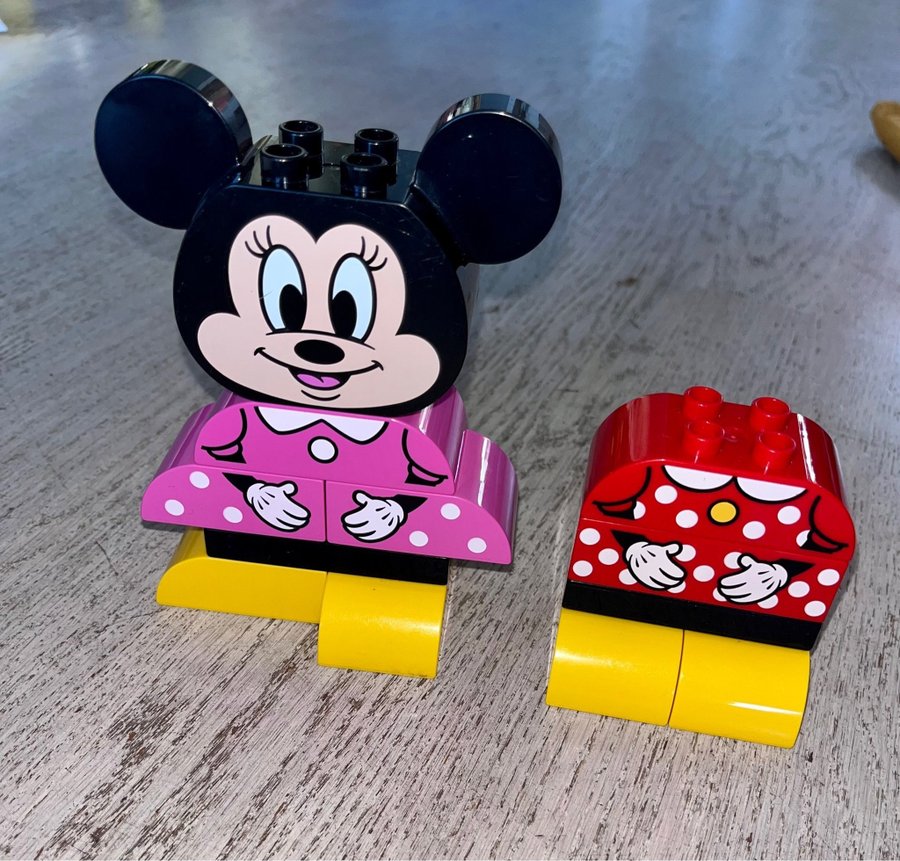 LEGO DUPLO Disney Minnie Mouse med olika utstyrslar