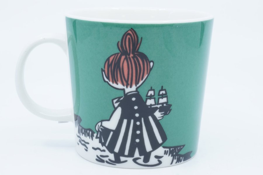 Muminmugg Lilla My glider grön / Moomin Mug Little My Sliding