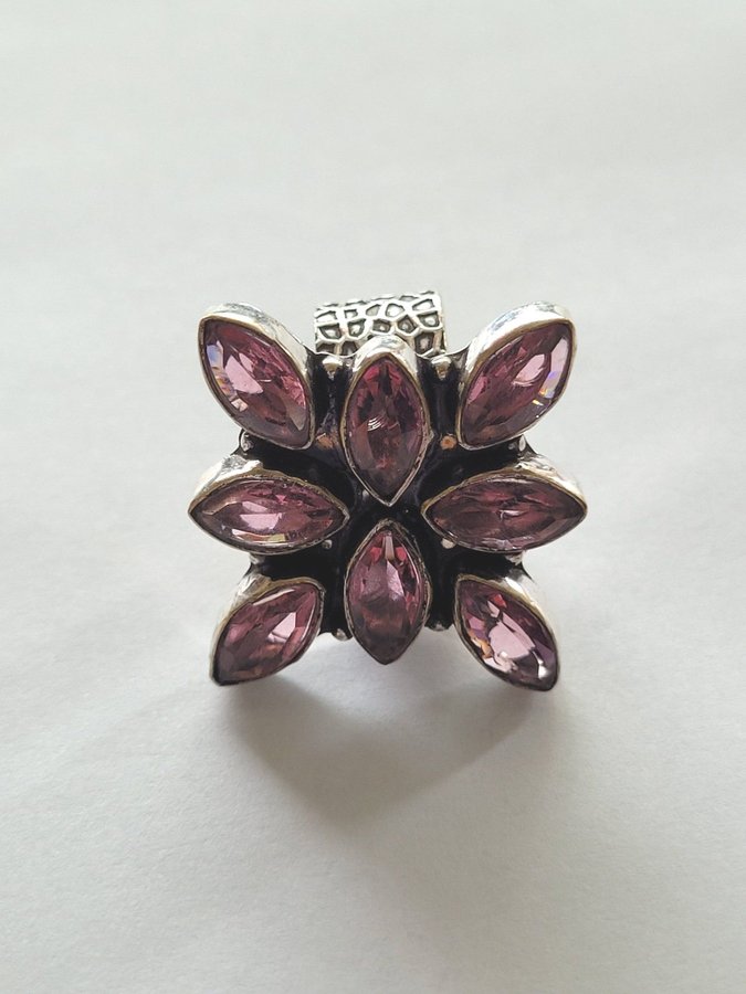 Ring med pink topaser stl 175