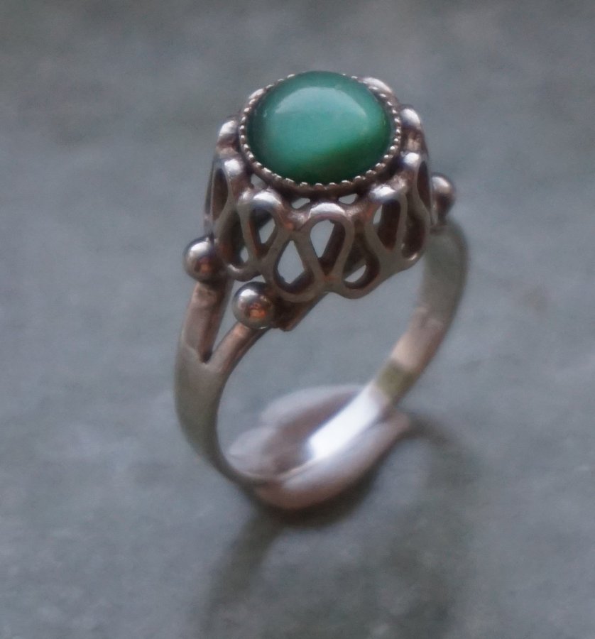 Vintage silverring med grön onyx