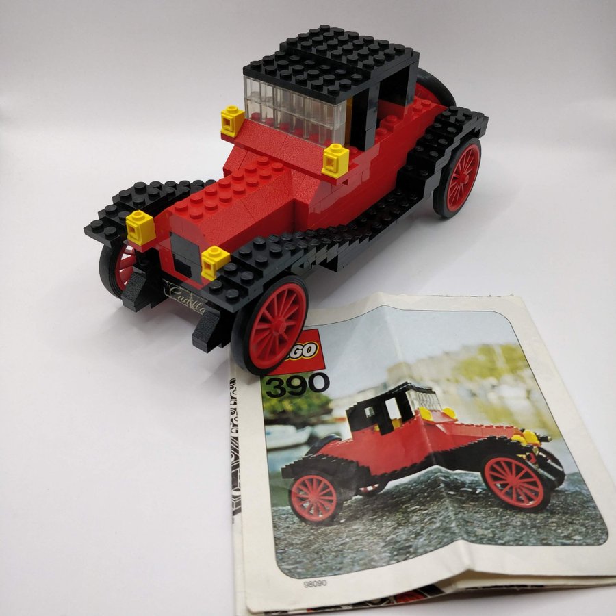 Lego 390 - 1913 Cadillac - Med manual och klisterlapp 1975