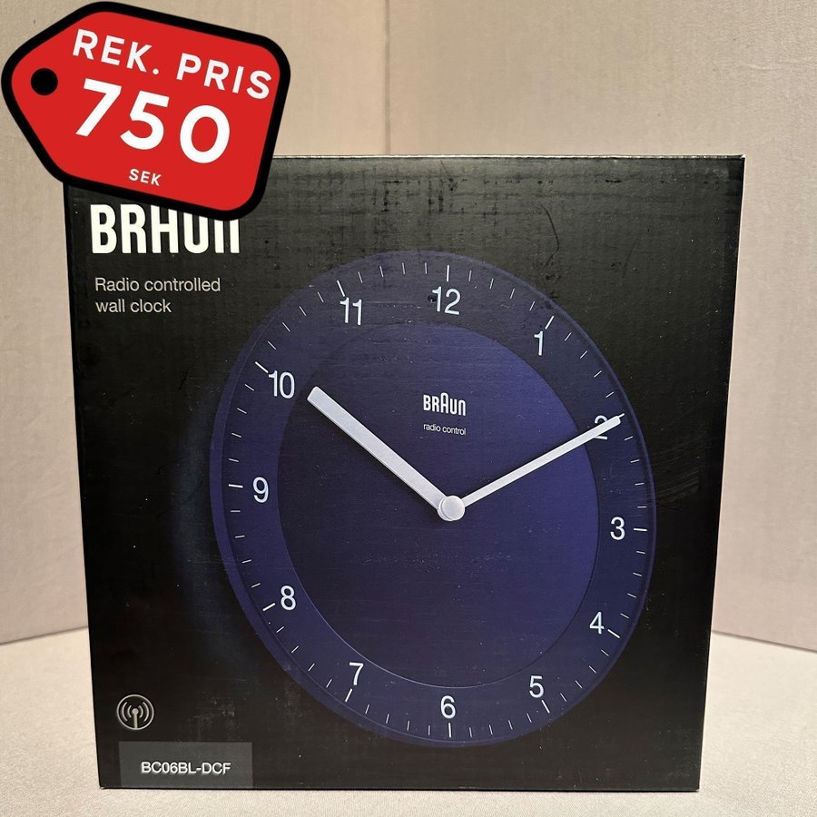 Braun Classic Analogue Radio Controlled Wall Clock - Väggklocka Blå - Klocka