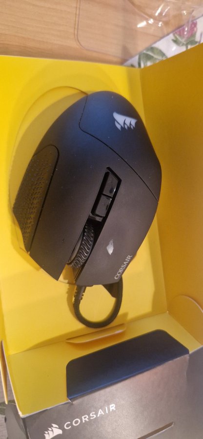 Corsair Scimitar RGB Elite som ny