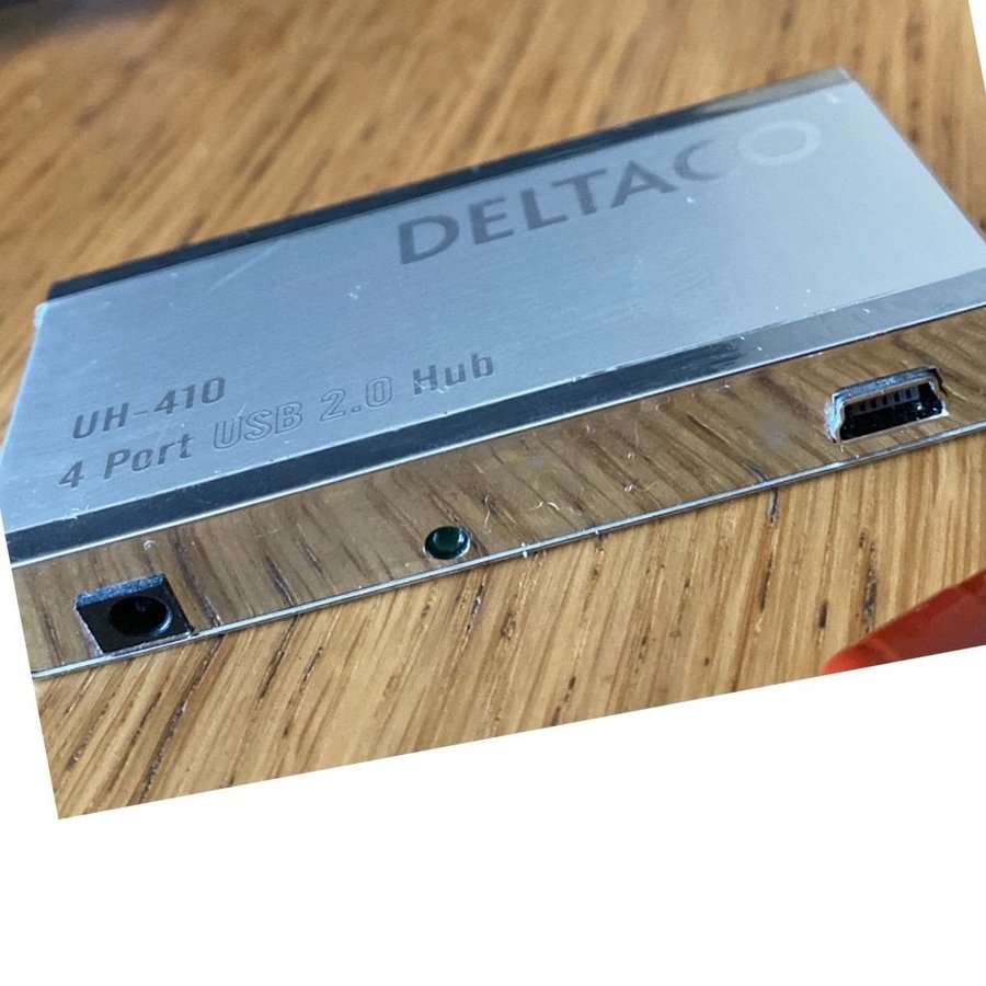 Deltaco UH-410 4 port USB 20 hub