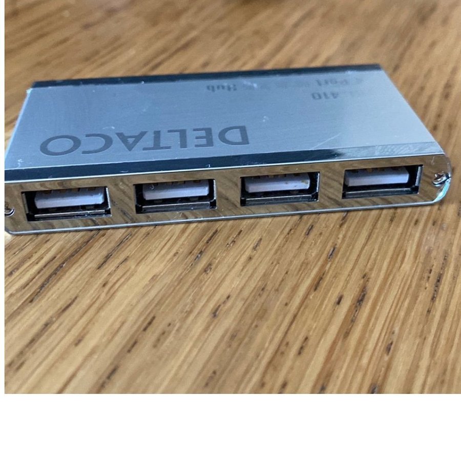 Deltaco UH-410 4 port USB 20 hub